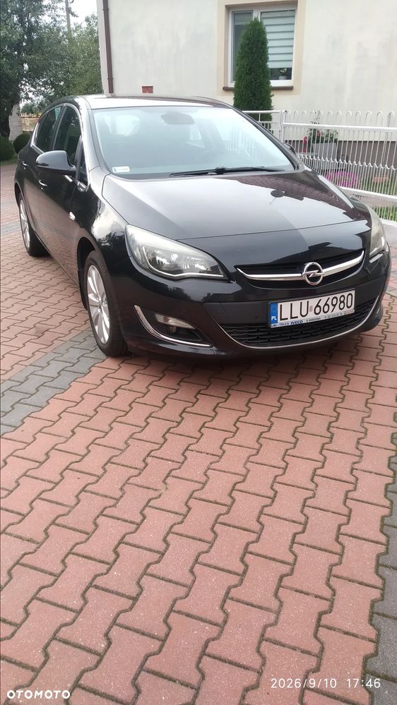 Opel Astra 1.4 T Cosmo - 1