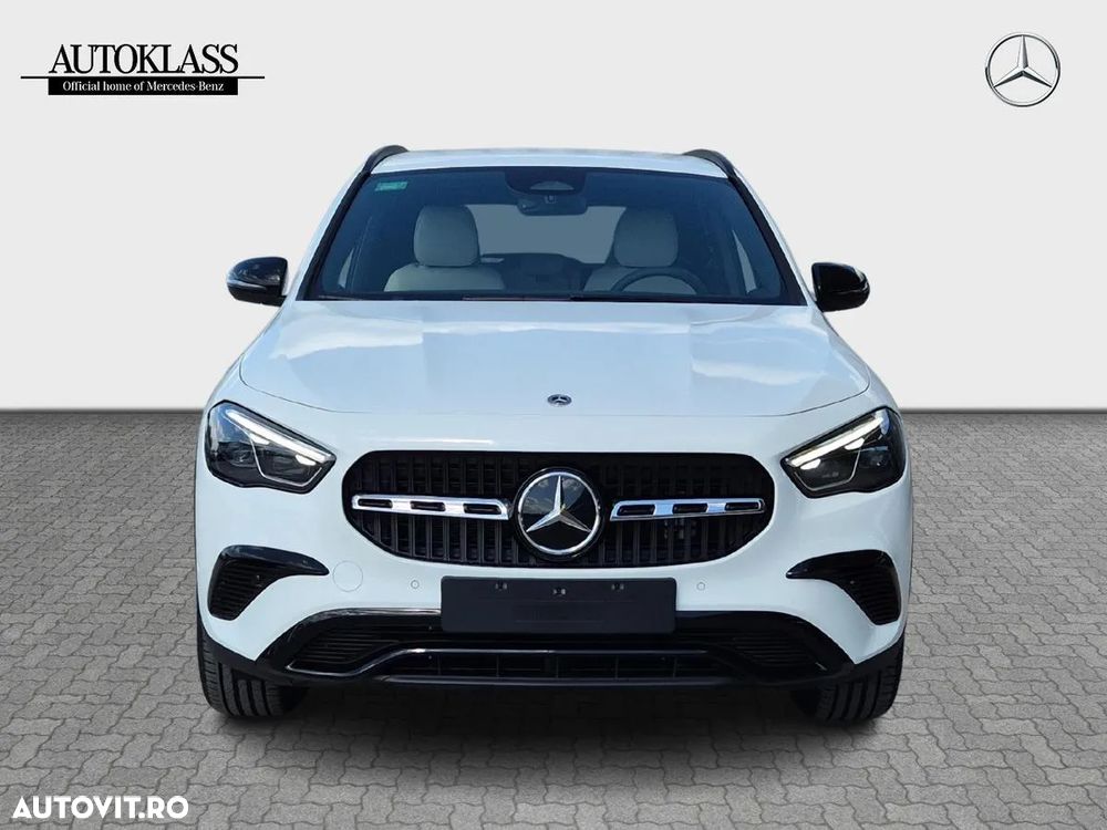 Mercedes-Benz GLA 250 e - 8