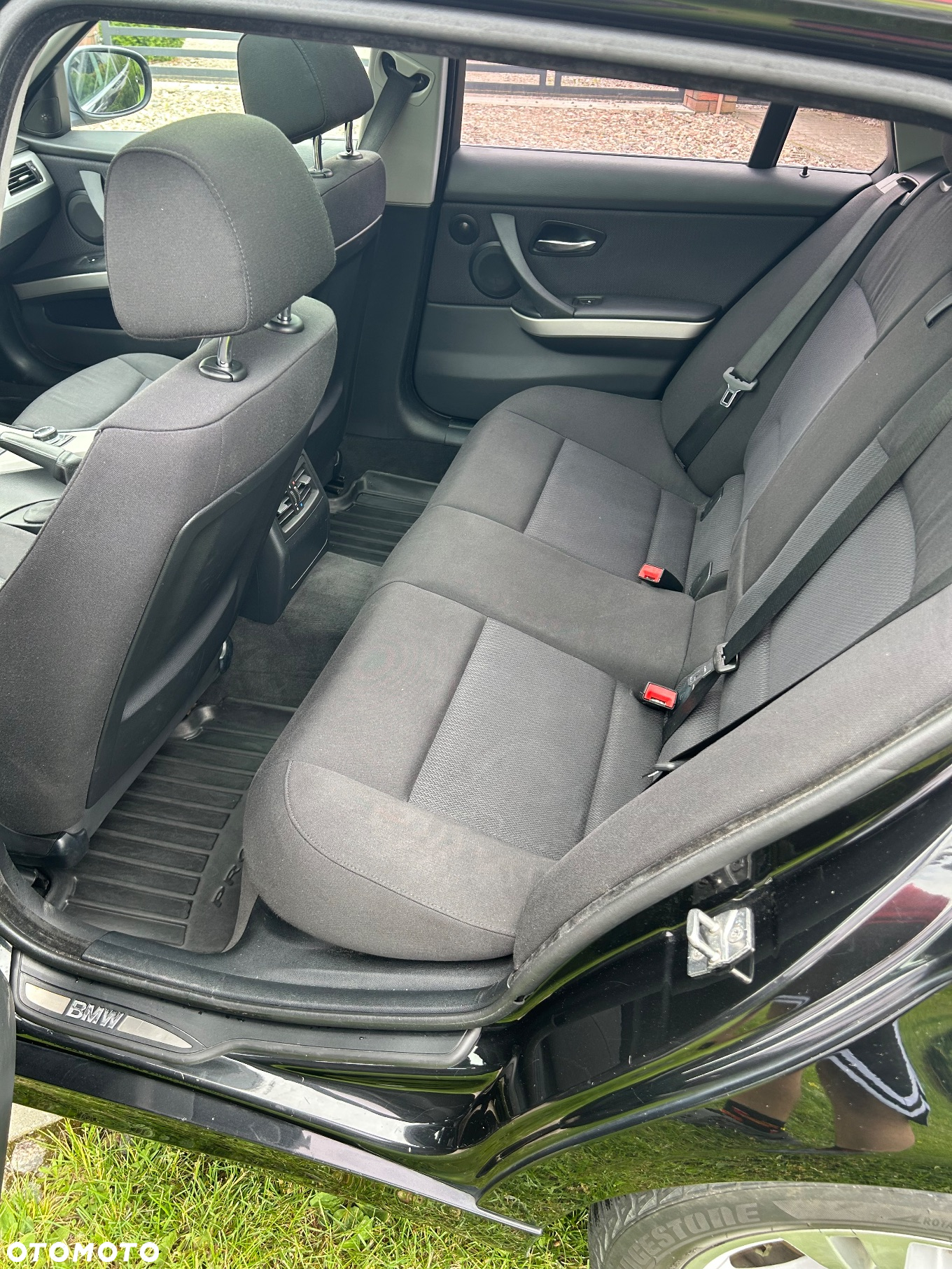 BMW Seria 3 320d DPF Touring - 14