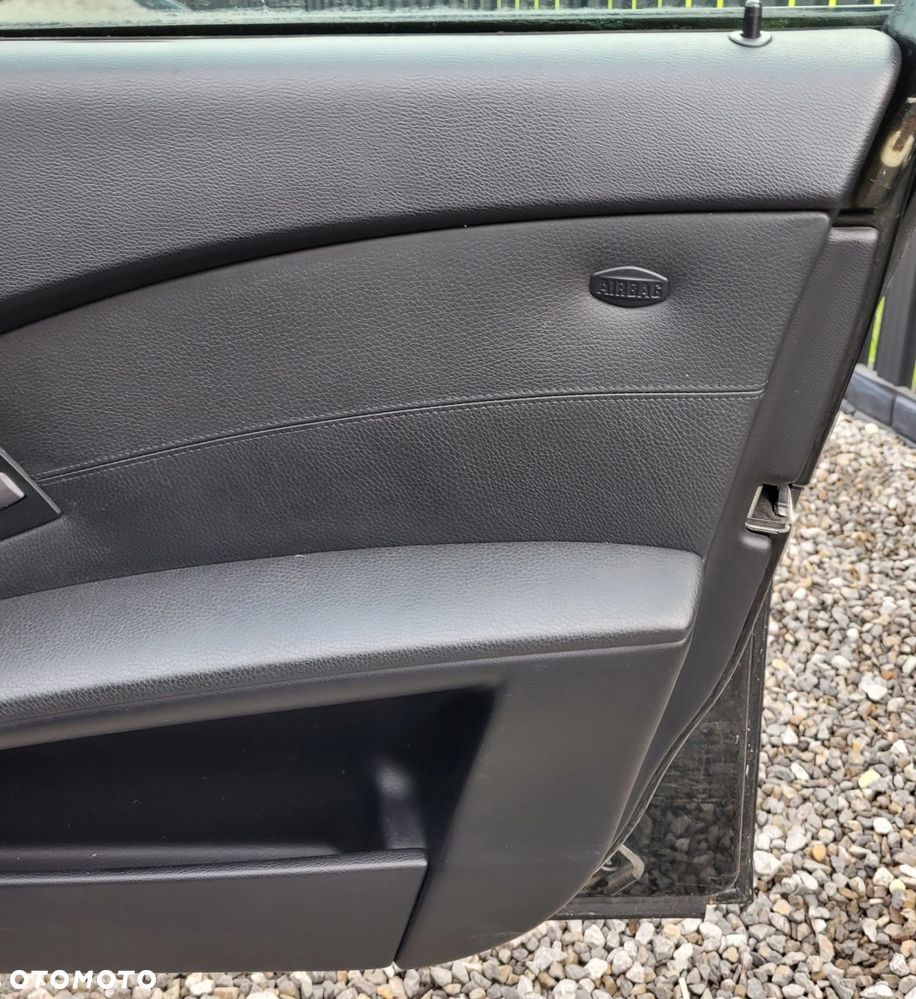 BOCZEK PRAWY PRZÓD PRZEDNI BMW 5 E61 EUROPA C67 - 3