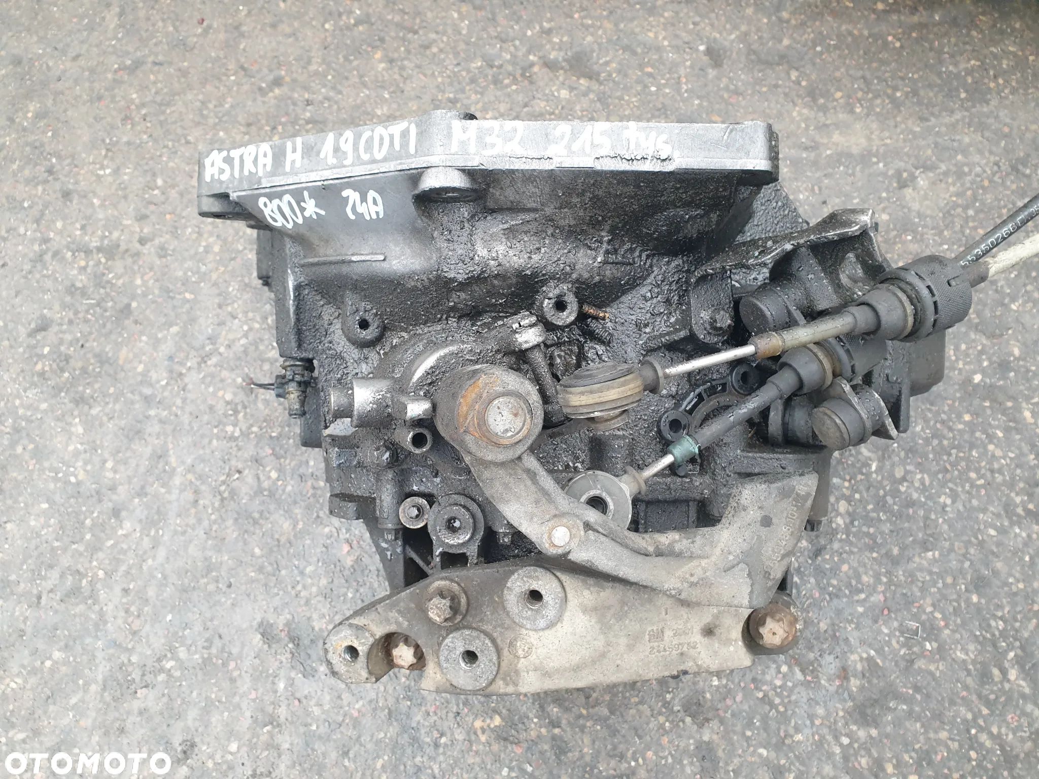 SKRZYNIA BIEGÓW MANUALNA OPEL ASTRA H 1.9 CDTI M32 - 1