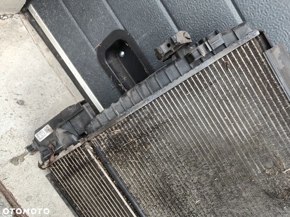 Chłodnice Wentylator 1.6 TDI Skoda Octavia 3 Seat Leon Audi A3 VW Golf 5Q0121203CS - 2