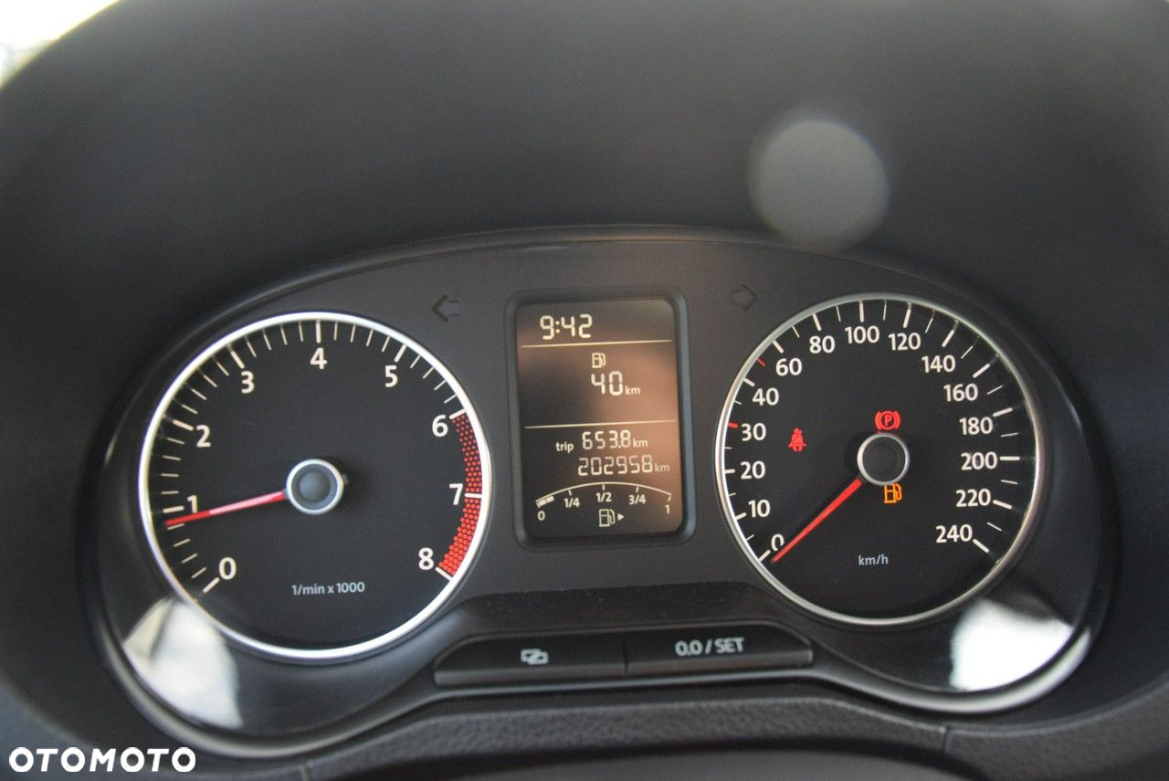 Volkswagen Polo 1.2 Style - 26