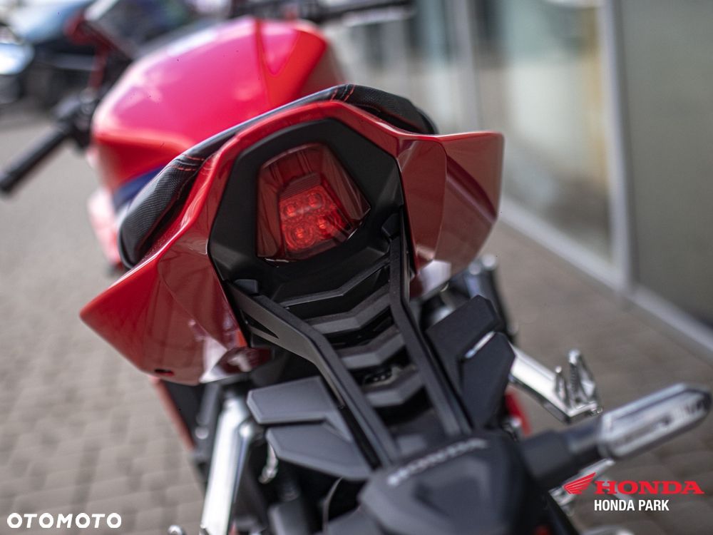 Honda CBR - 15