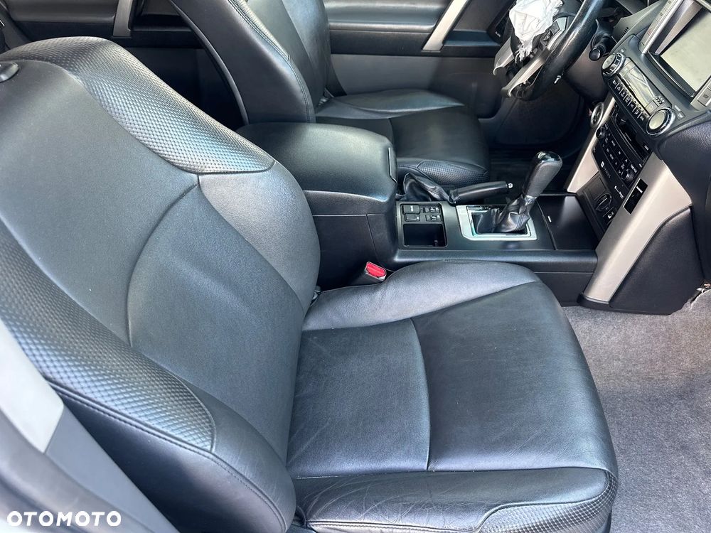 Toyota Land Cruiser LC 3.0 D-4D Prestige - 27