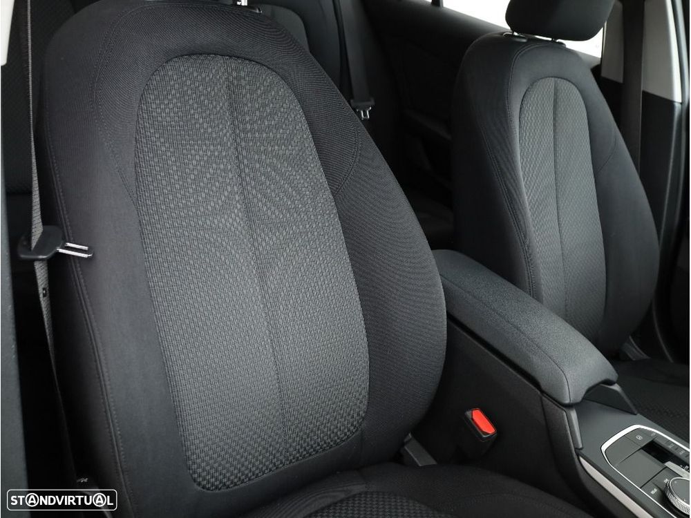 BMW 118 i Corporate Edition Auto - 15