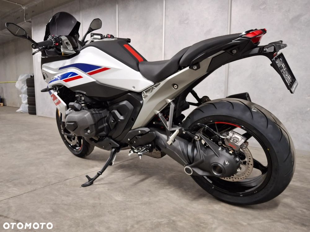 BMW R - 6