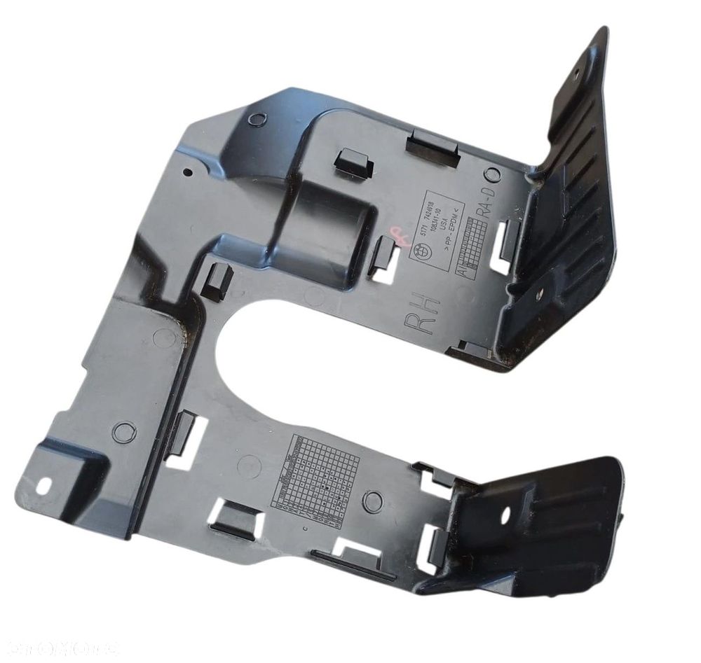 BMW G05 G06 G07 F95 F96 LCI G09 PRAWA OSŁONA MAGLOWNICY 7424918 - 2