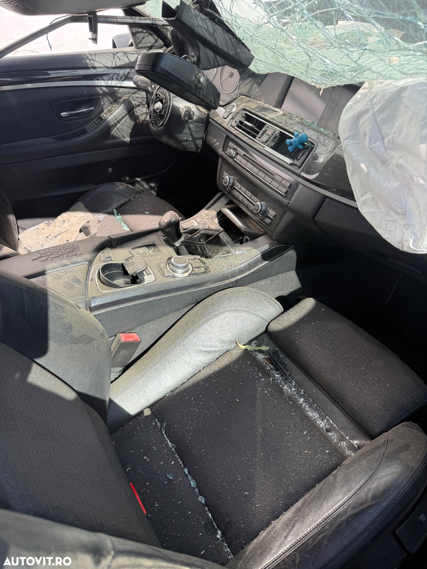 BMW Seria 5 520d - 7
