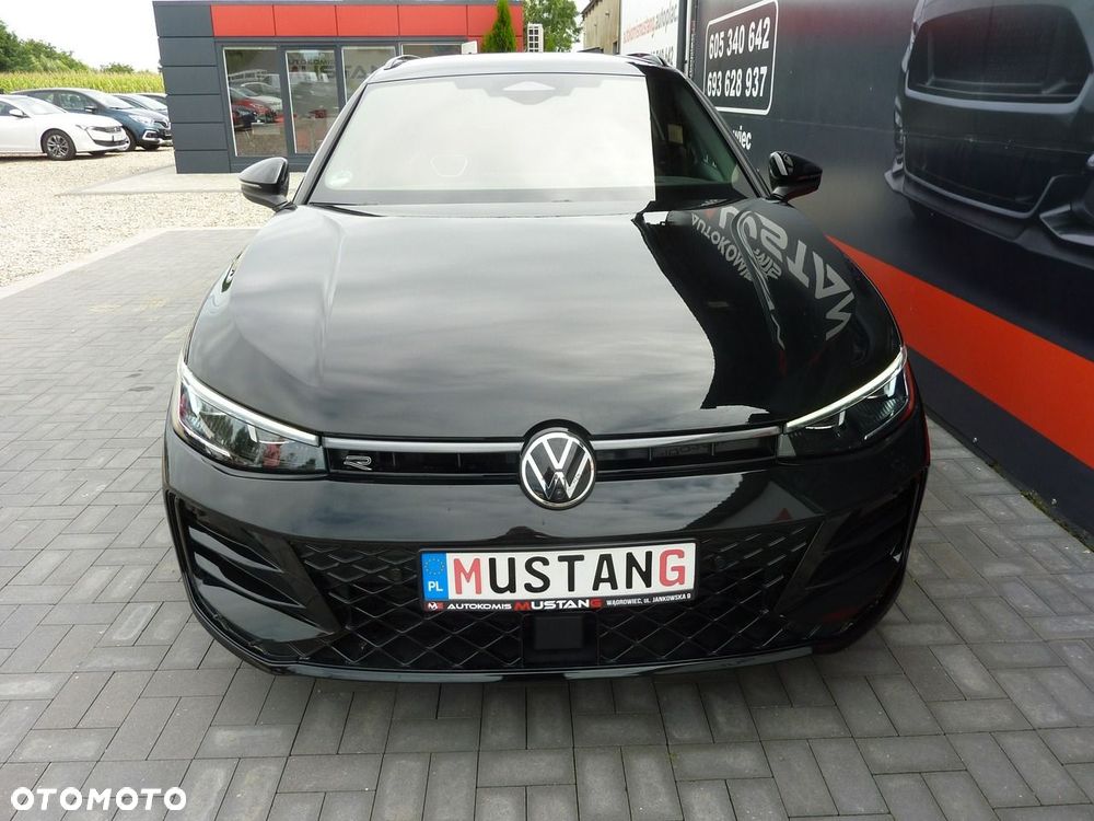 Volkswagen Passat - 2