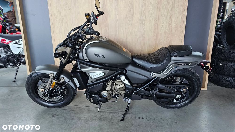 QJMOTOR SRV 700 - 2