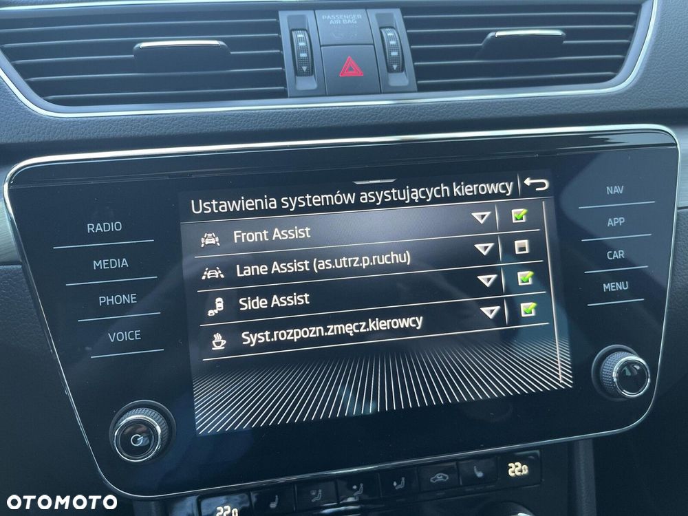 Skoda Superb 2.0 TSI Style DSG - 30