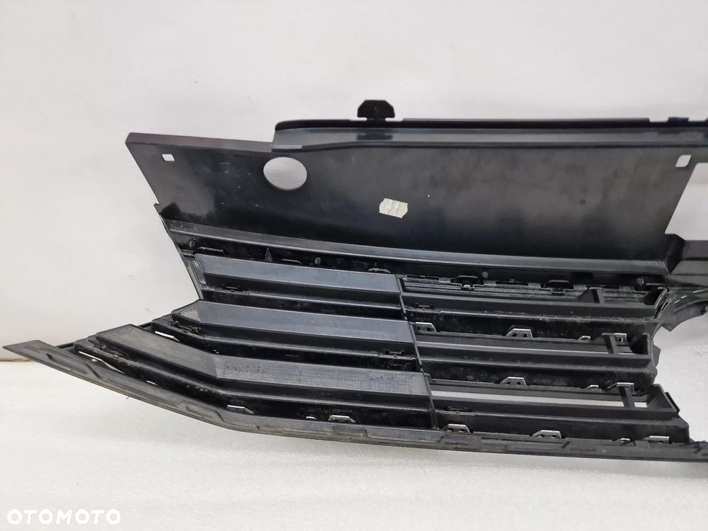 VW PASSAT B8 3G0 14- ATRAPA / GRILL PRZEDNI PRZÓD , NR 3G0853653D / 3G0853651H / 3G0853651J , NR AUKCJI GL308 - 13