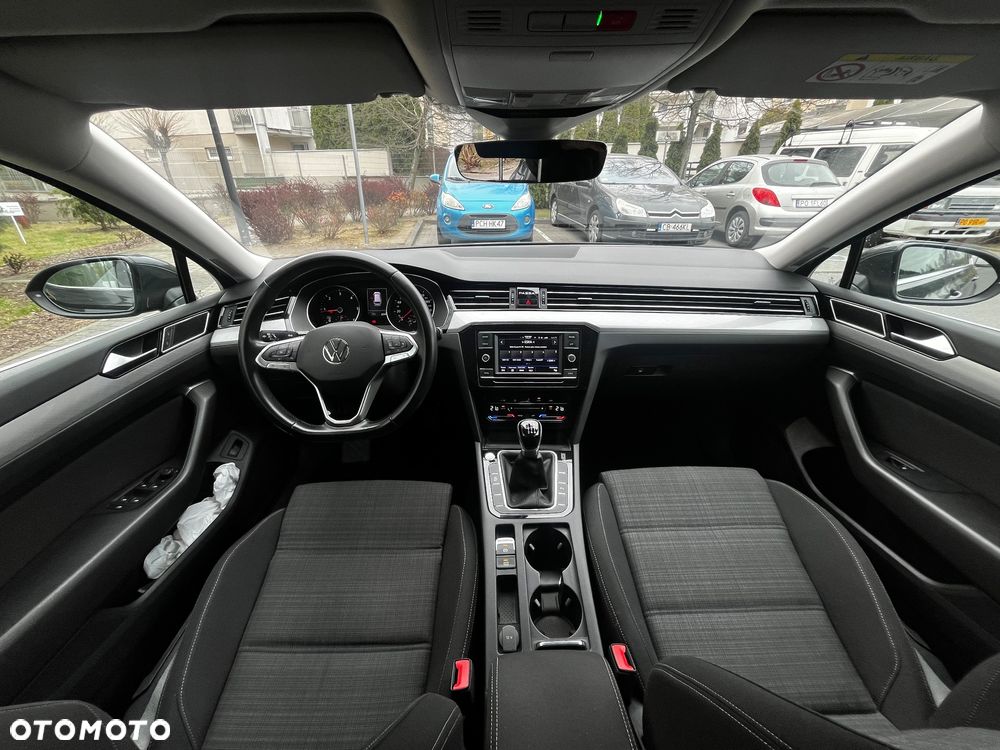 Volkswagen Passat Variant 2.0 TDI EVO Business - 7