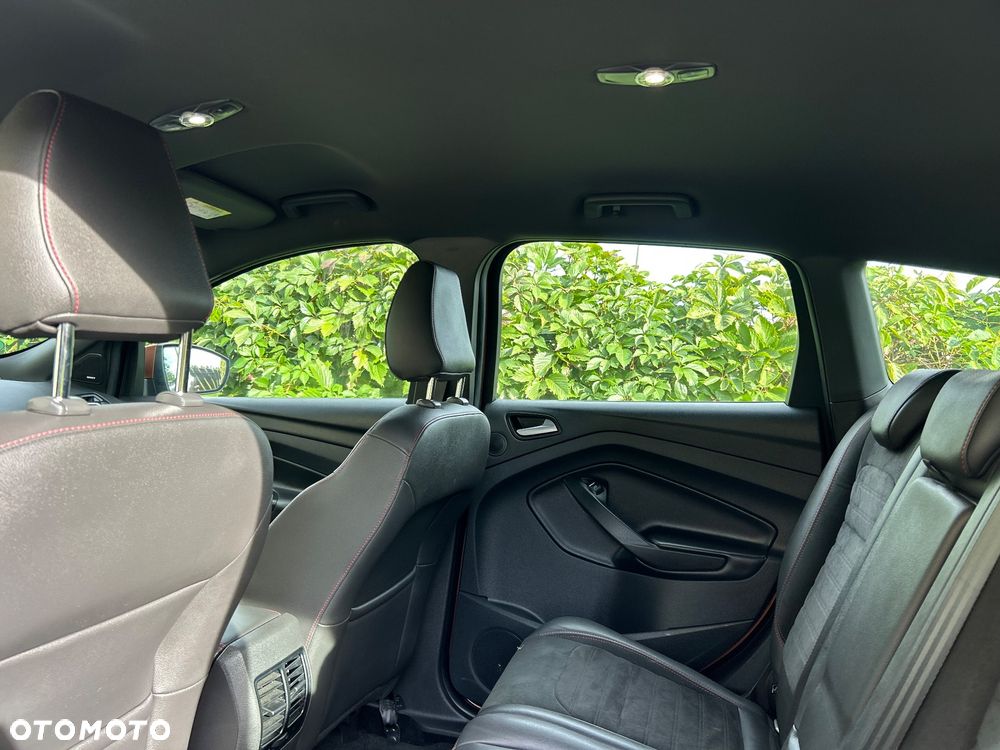 Ford Kuga 2.0 TDCi 4x4 ST-Line - 20