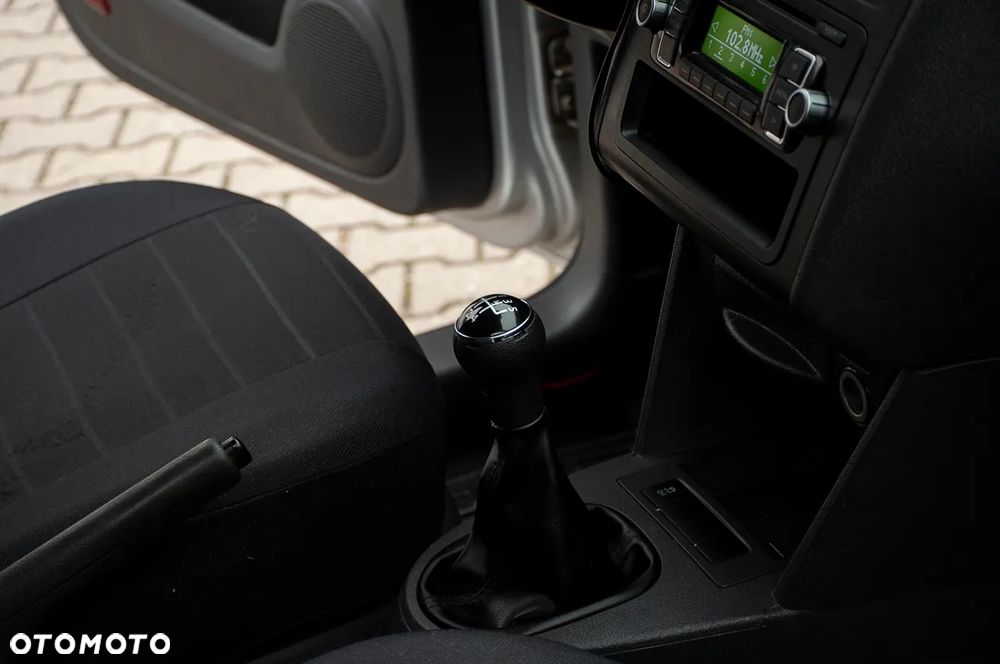Volkswagen Caddy - 40
