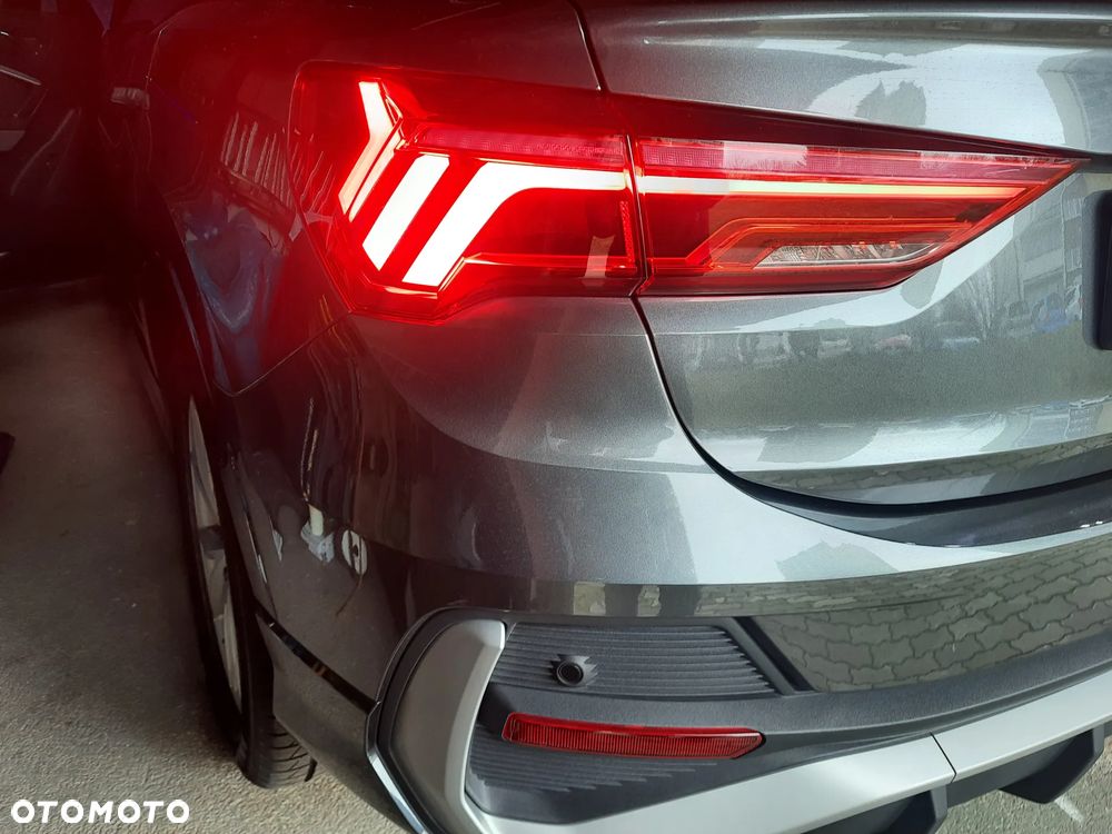 Audi Q3 Sportback - 10