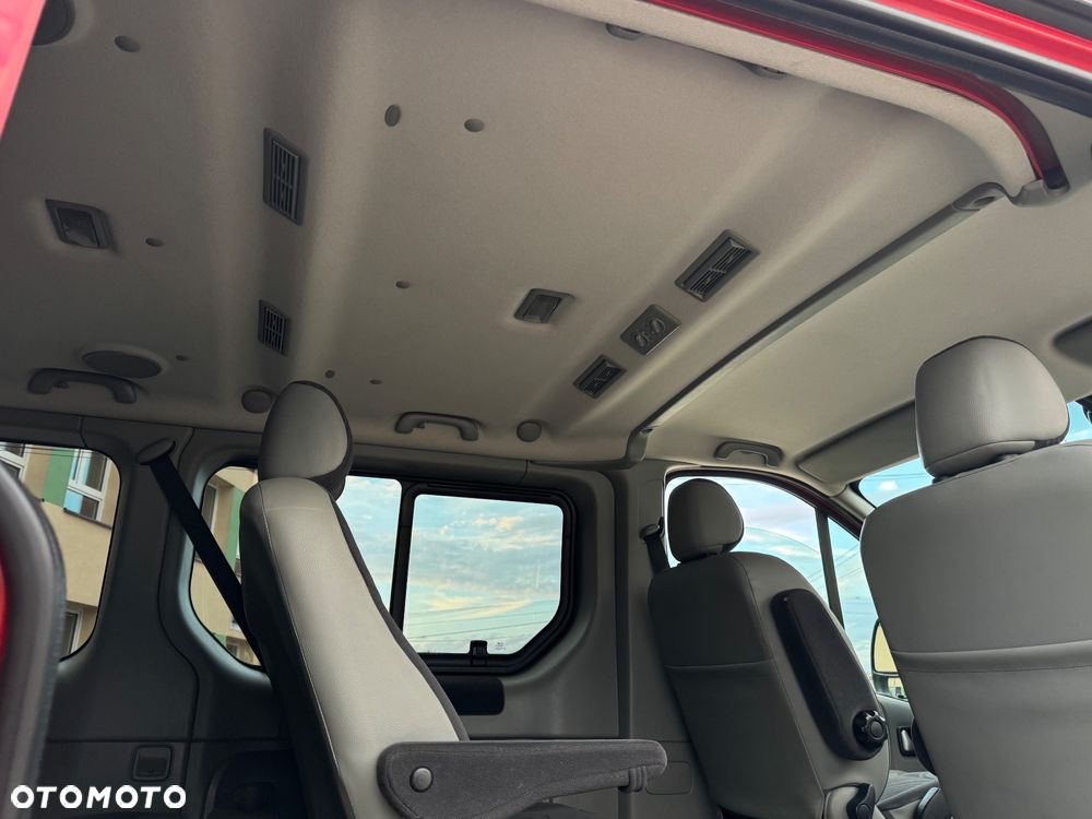 Renault Trafic L1H1 Passenger Lux - 29