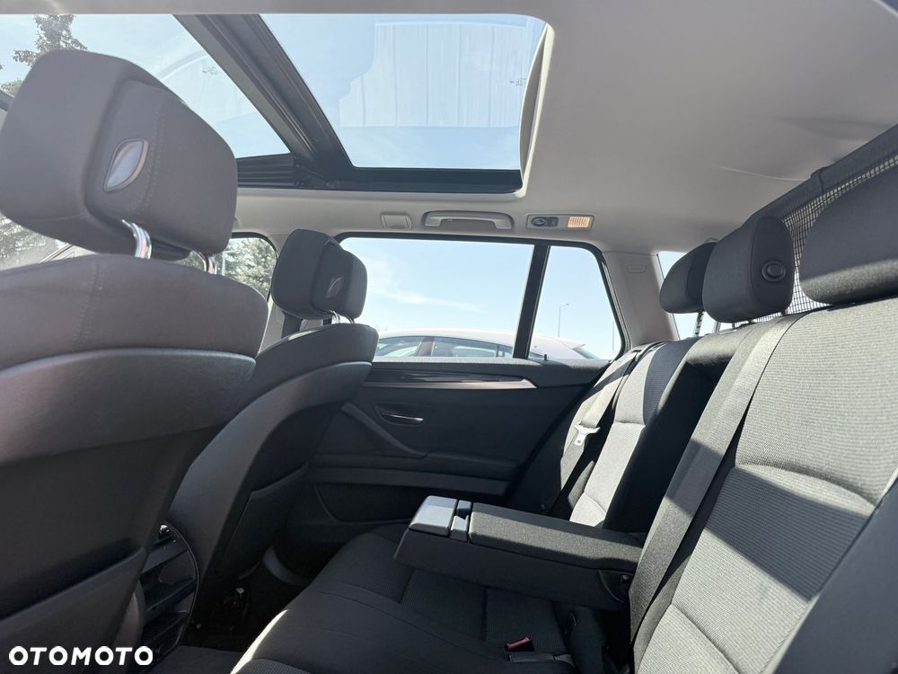 BMW Seria 5 - 10