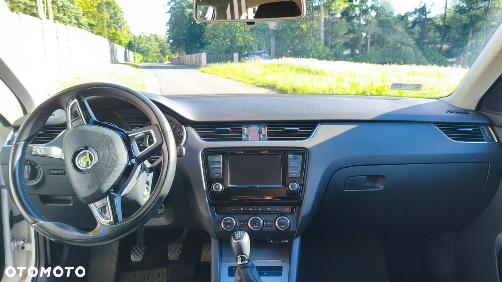 Skoda Octavia 1.6 TDI Ambition - 14