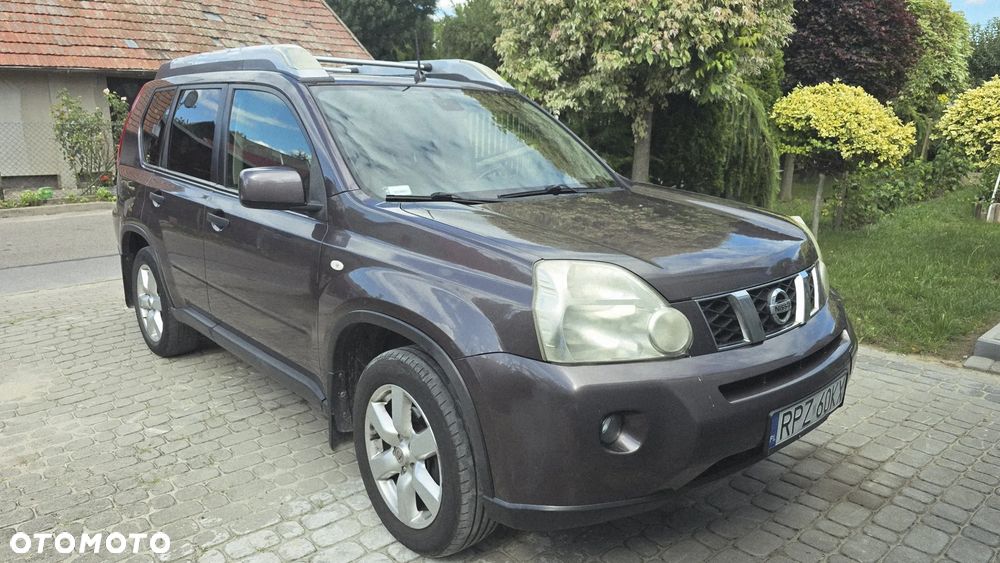 Nissan X-Trail 2.0 dCi LE - 3