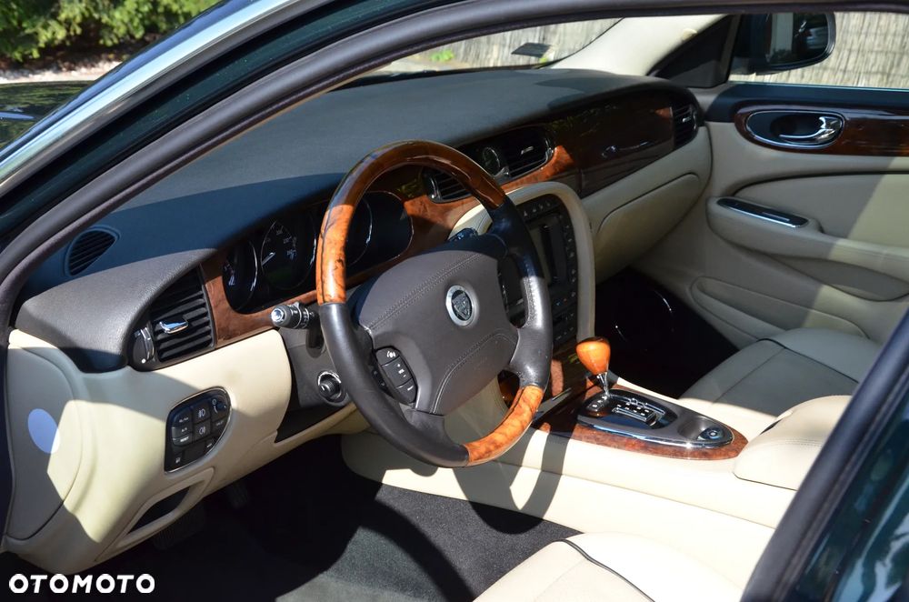 Jaguar XJ XJ6 2.7 Twin Turbo Executive Last Edition - 11