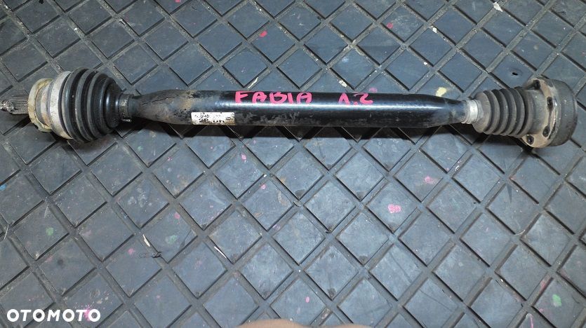 PÓŁOŚ PRAWA DŁUGA 1.2B SKODA FABIA I - 1