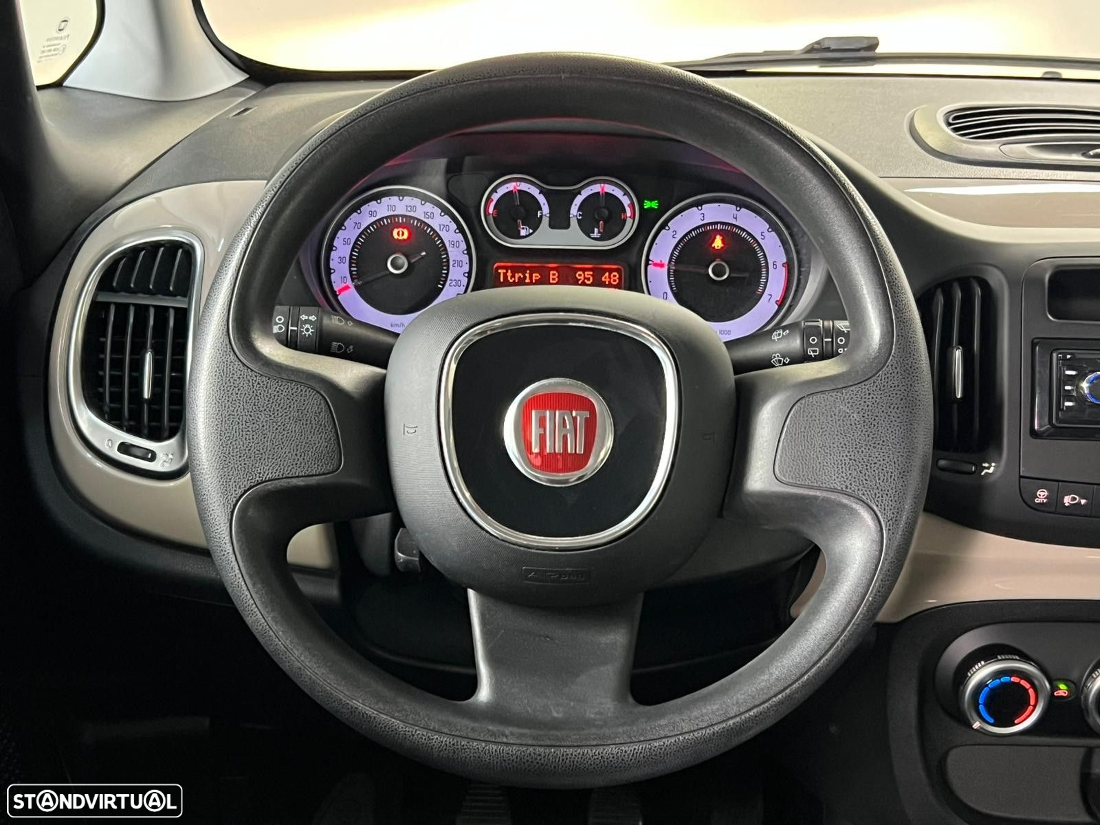 Fiat 500L - 9