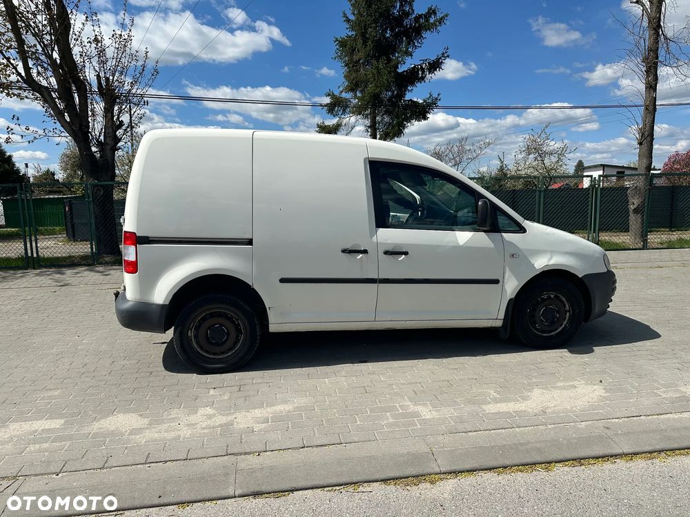Volkswagen CADDY - 8