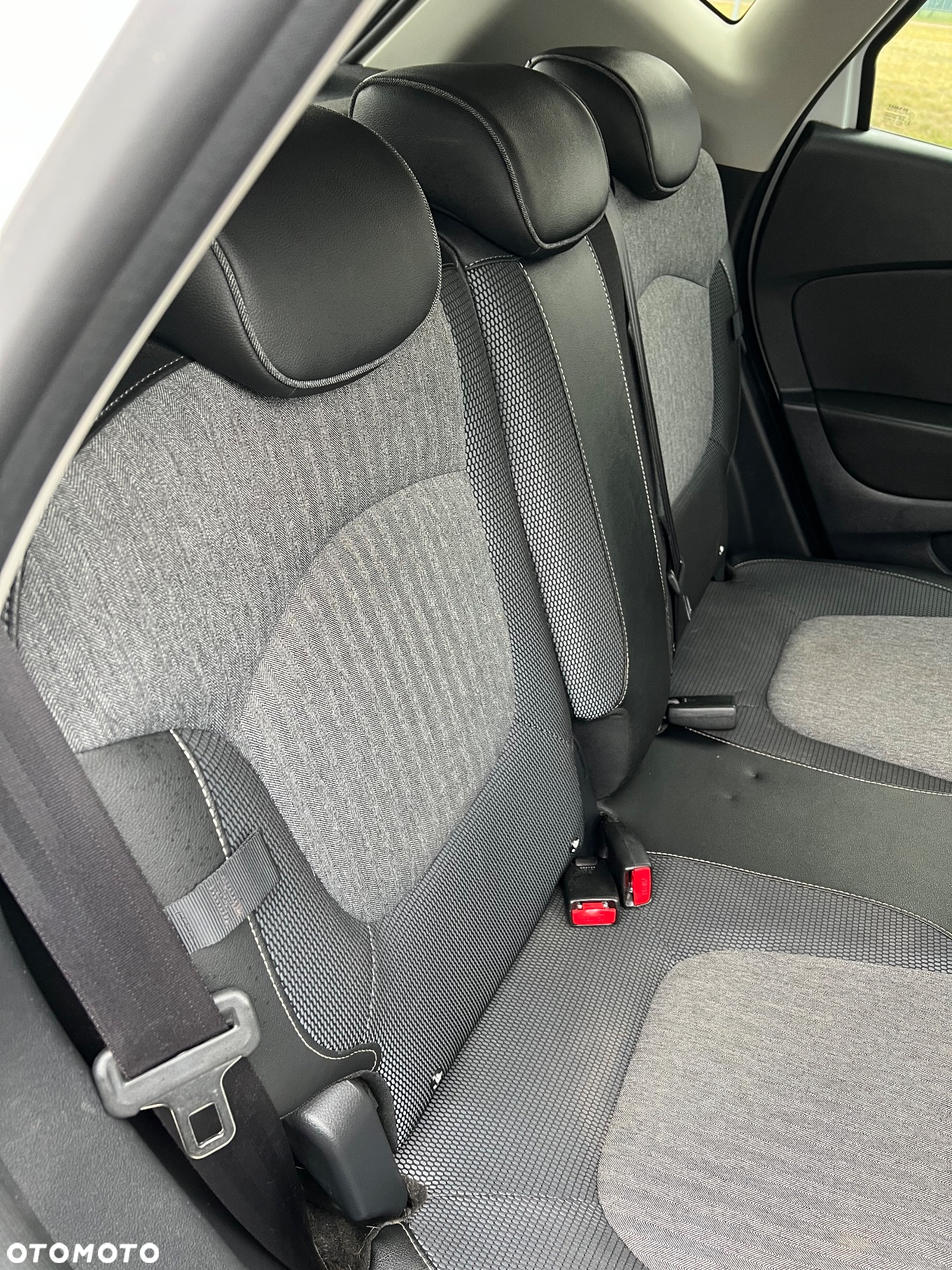Renault Captur 1.2 Energy TCe Intens EDC EU6 - 14