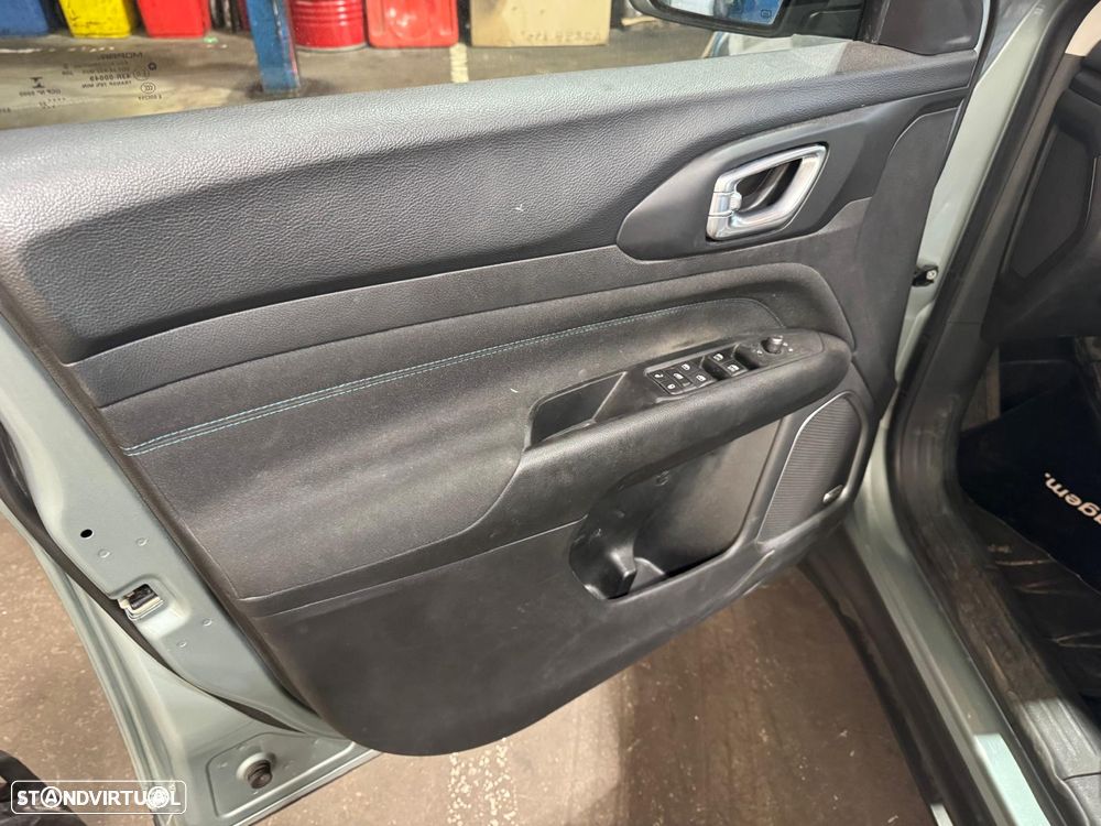 Jeep Compass - 8