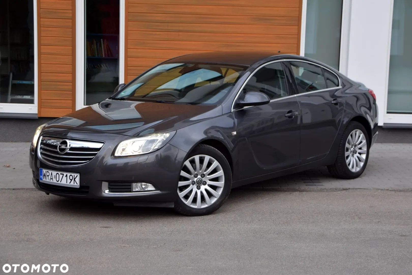 Opel Insignia 1.6 Turbo Sport - 1
