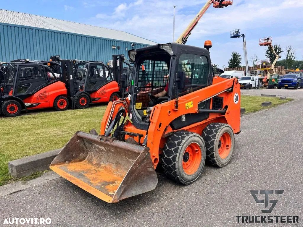 Bobcat S450 - 1