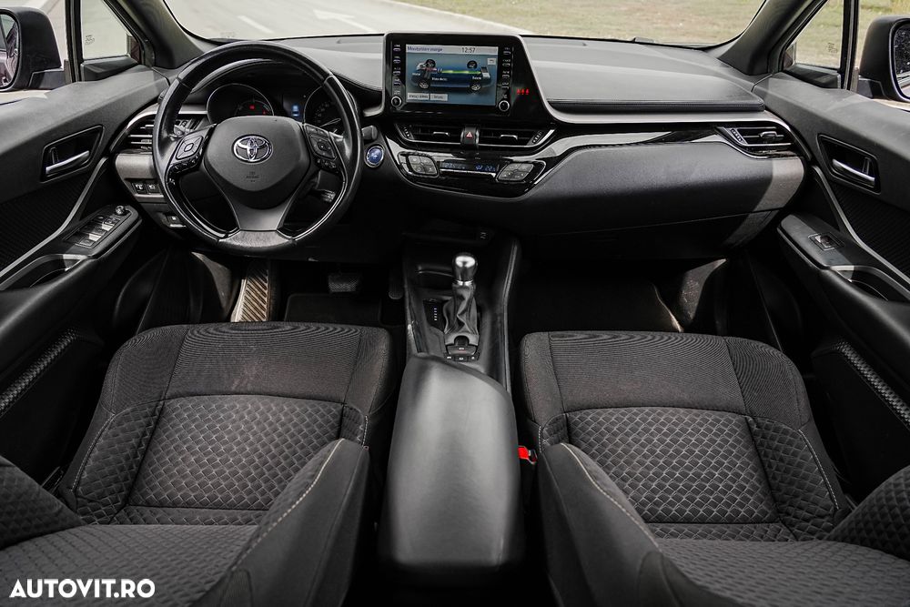 Toyota C-HR 1.8 HSD 122 CP 4x2 CVT Core - 22