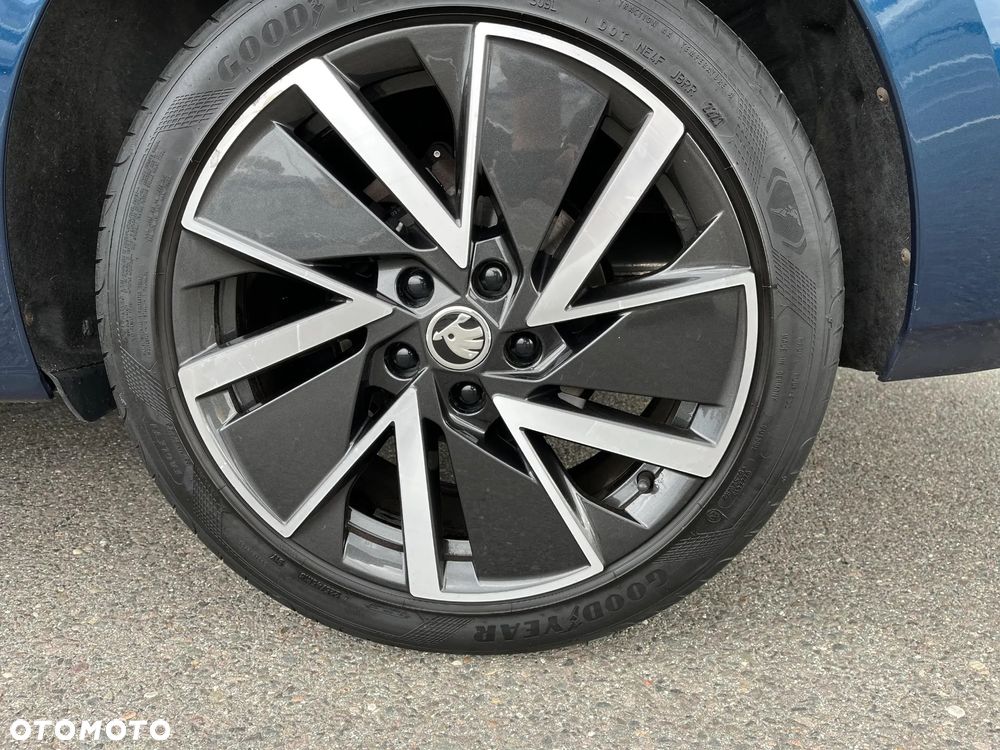 Skoda Octavia 2.0 TDI Style - 19