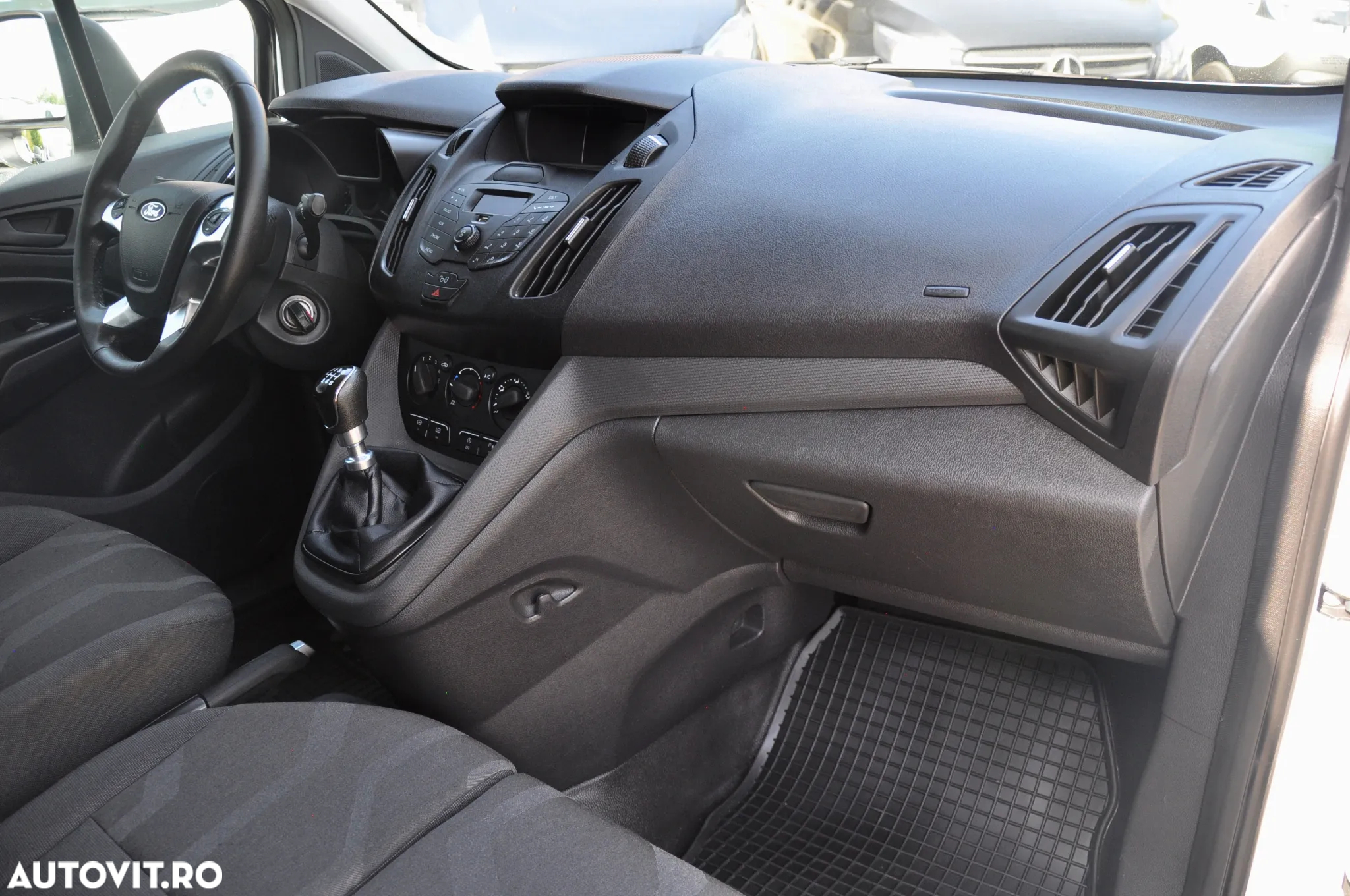 Ford Transit Connect Van Maxi - 15