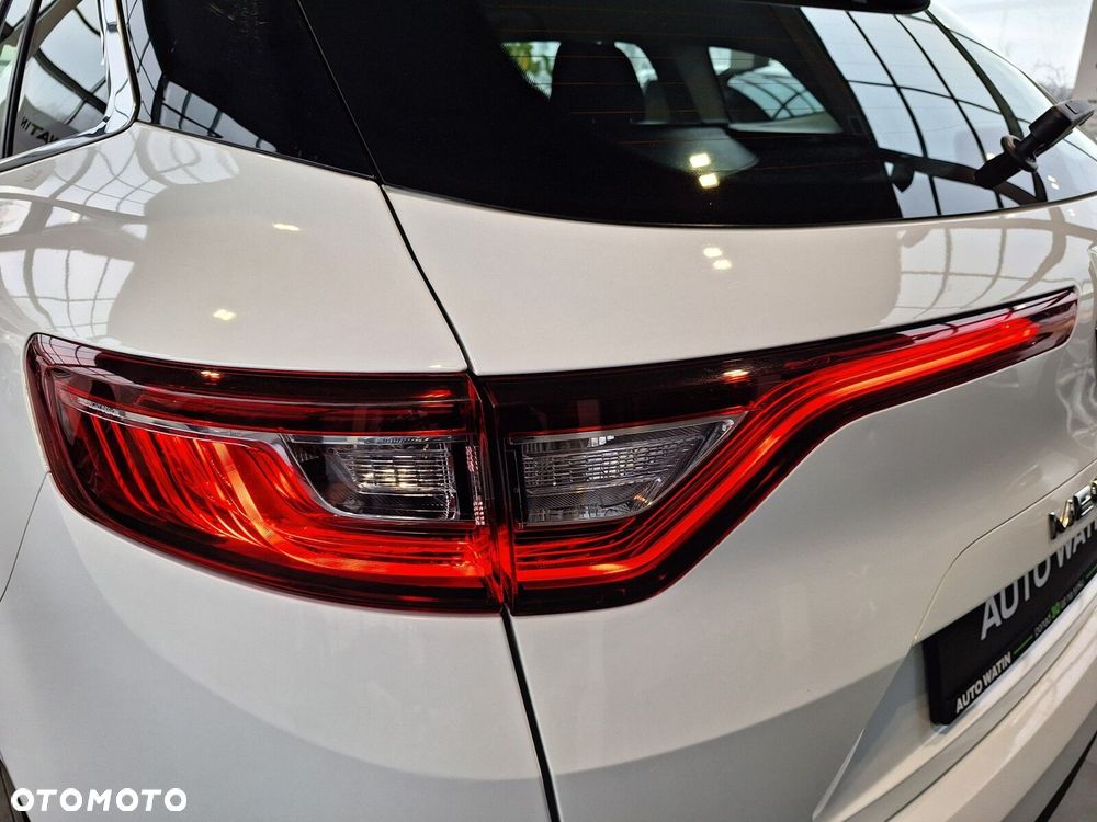 Renault Megane 1.5 Blue dCi Business - 11