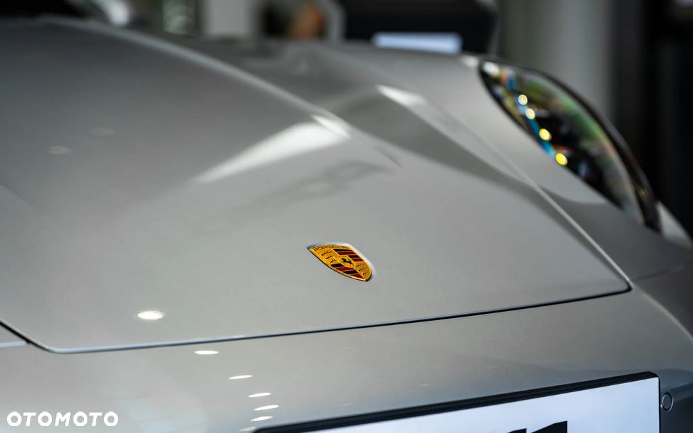 Porsche 911 Carrera S - 27