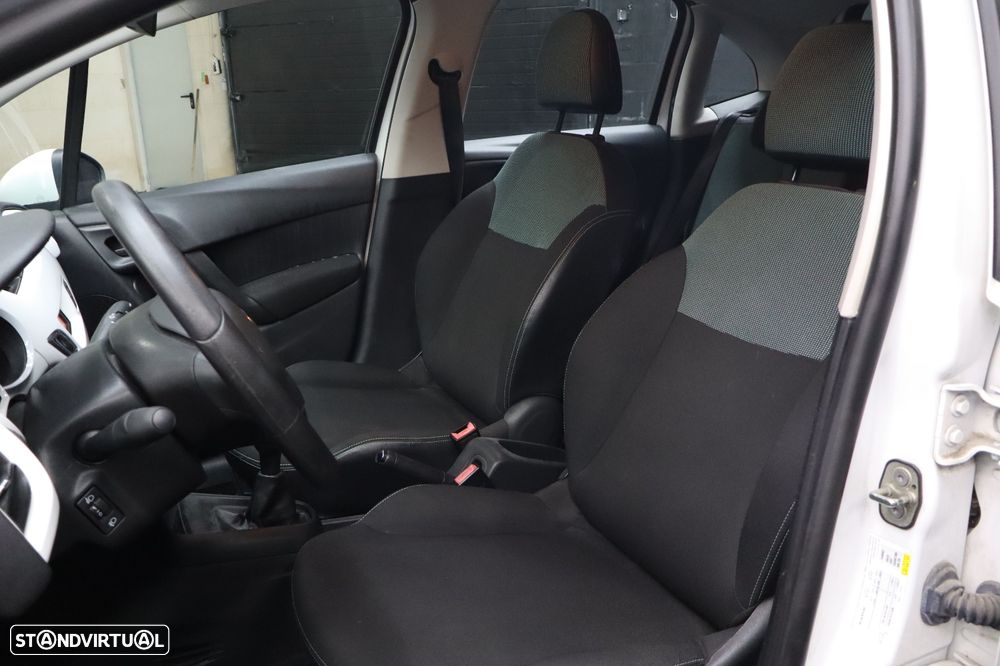 Citroën C3 Pure Tech Feel - 10