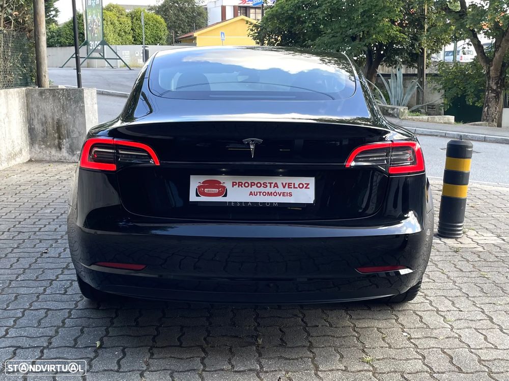 Tesla Model 3 RWD - 8