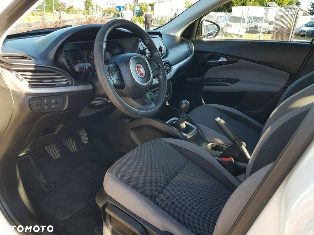 Fiat Tipo 1.4 16V Pop - 10