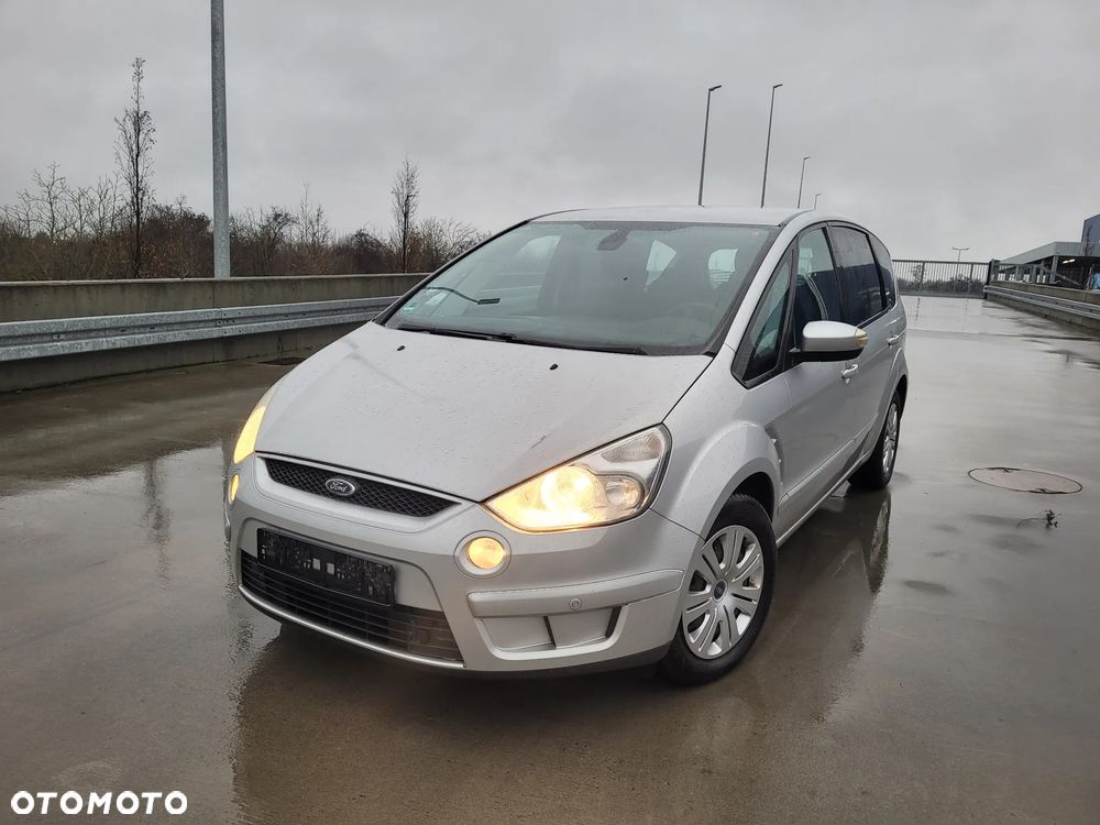 Ford S-Max - 29