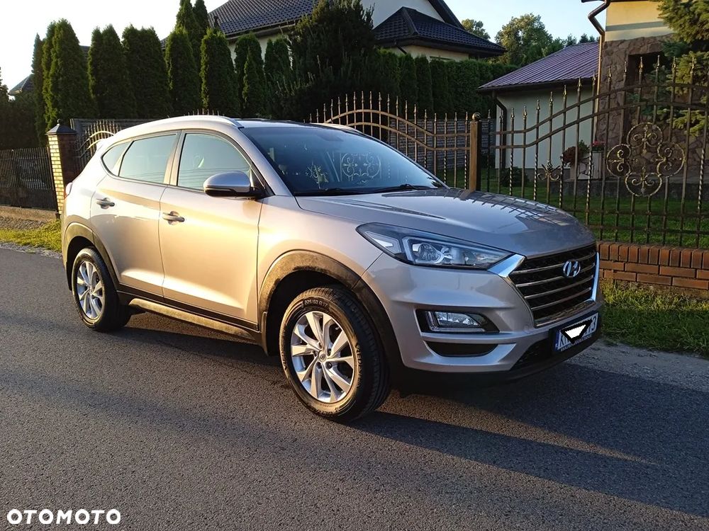 Hyundai Tucson 1.6 GDI BlueDrive GO 2WD - 27