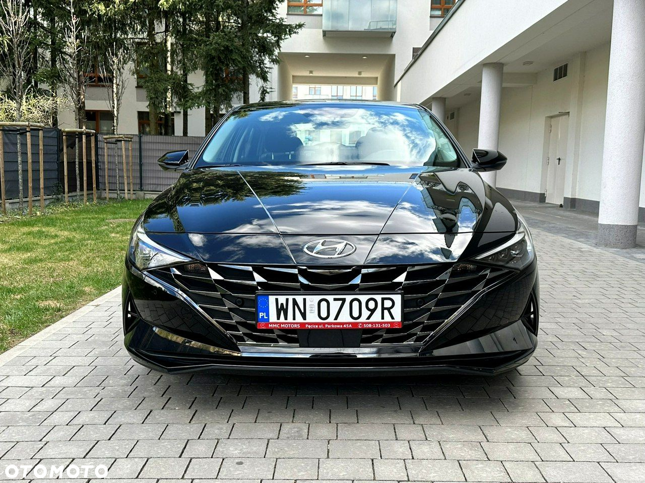 Hyundai Elantra 1.6 Executive CVT - 9