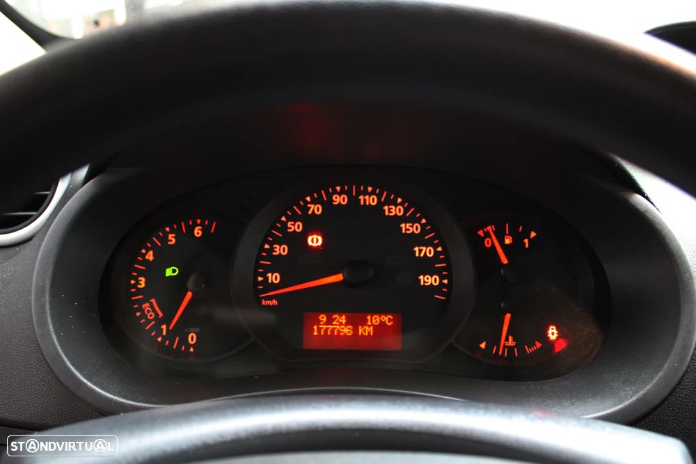 Renault KANGOO 1.5 dCi Confort S/S - 27