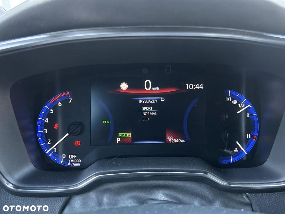 Toyota Corolla 1.8 Hybrid Comfort - 22