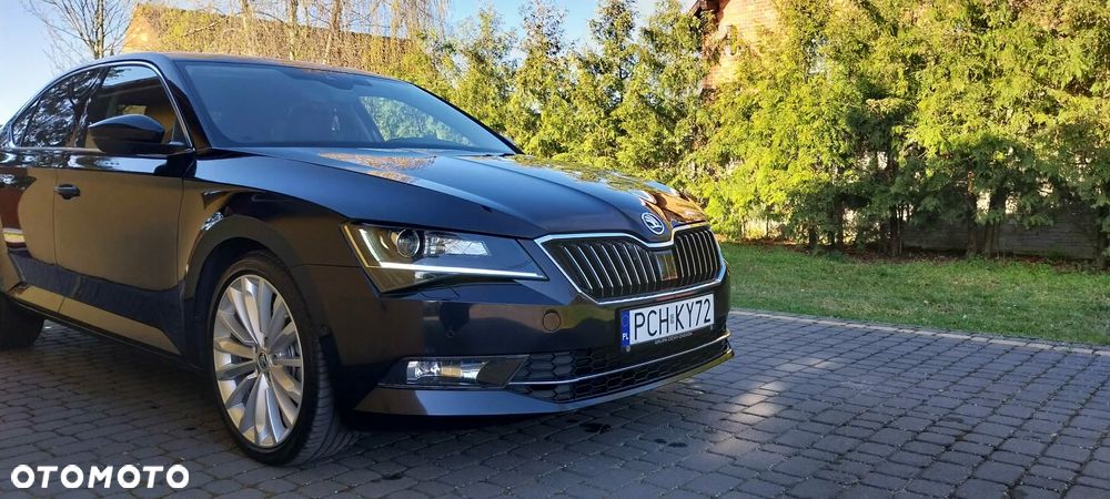 Skoda Superb 2.0 TDI Style DSG - 3