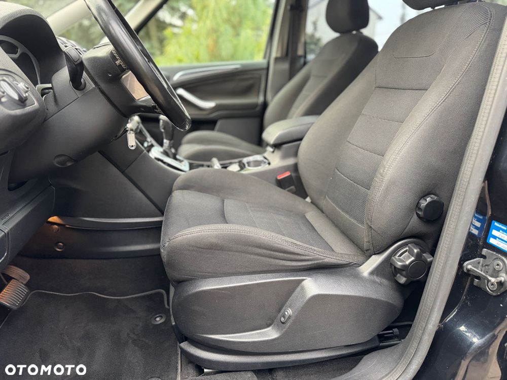 Ford S-Max 2.0 TDCi DPF Titanium - 16