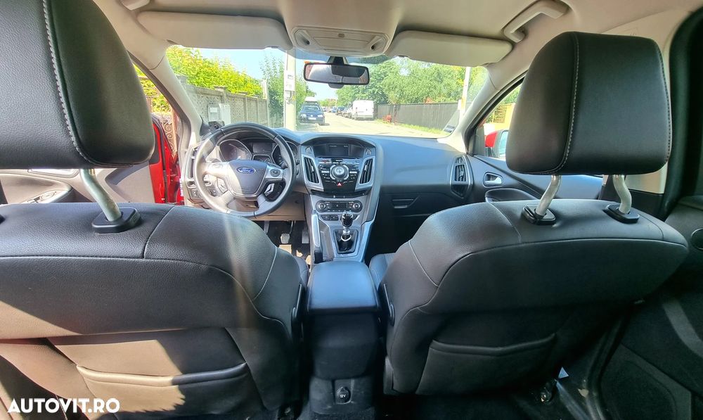 Ford Focus 1.6 EcoBoost Start-Stopp-System Titanium - 11