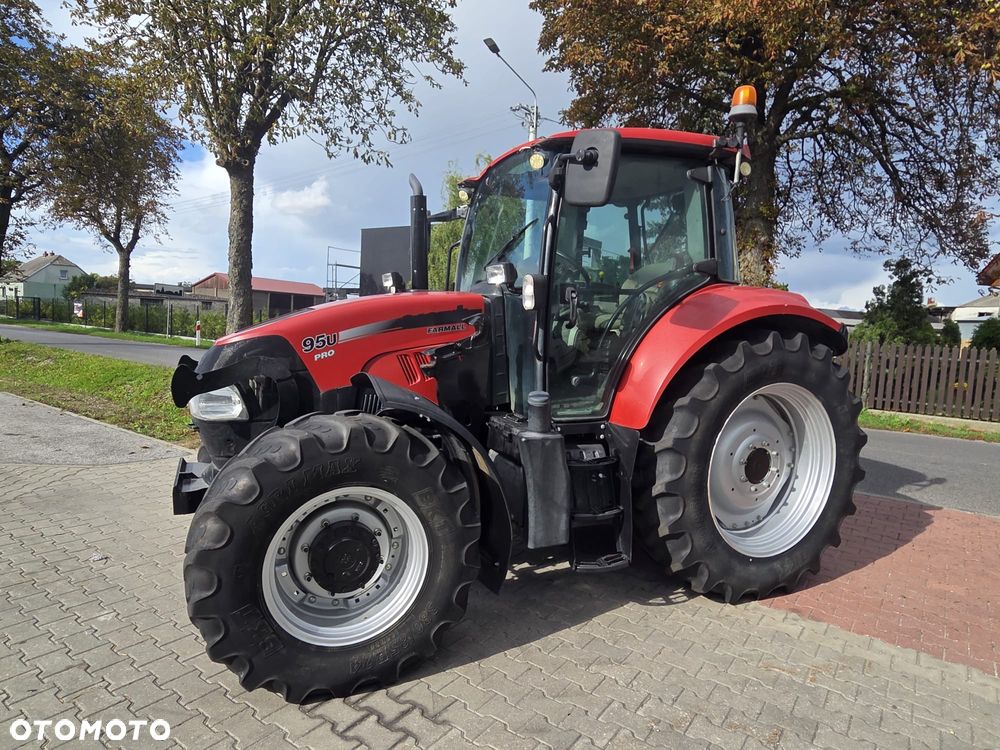 Case IH FARMALL 95U PRO - 1